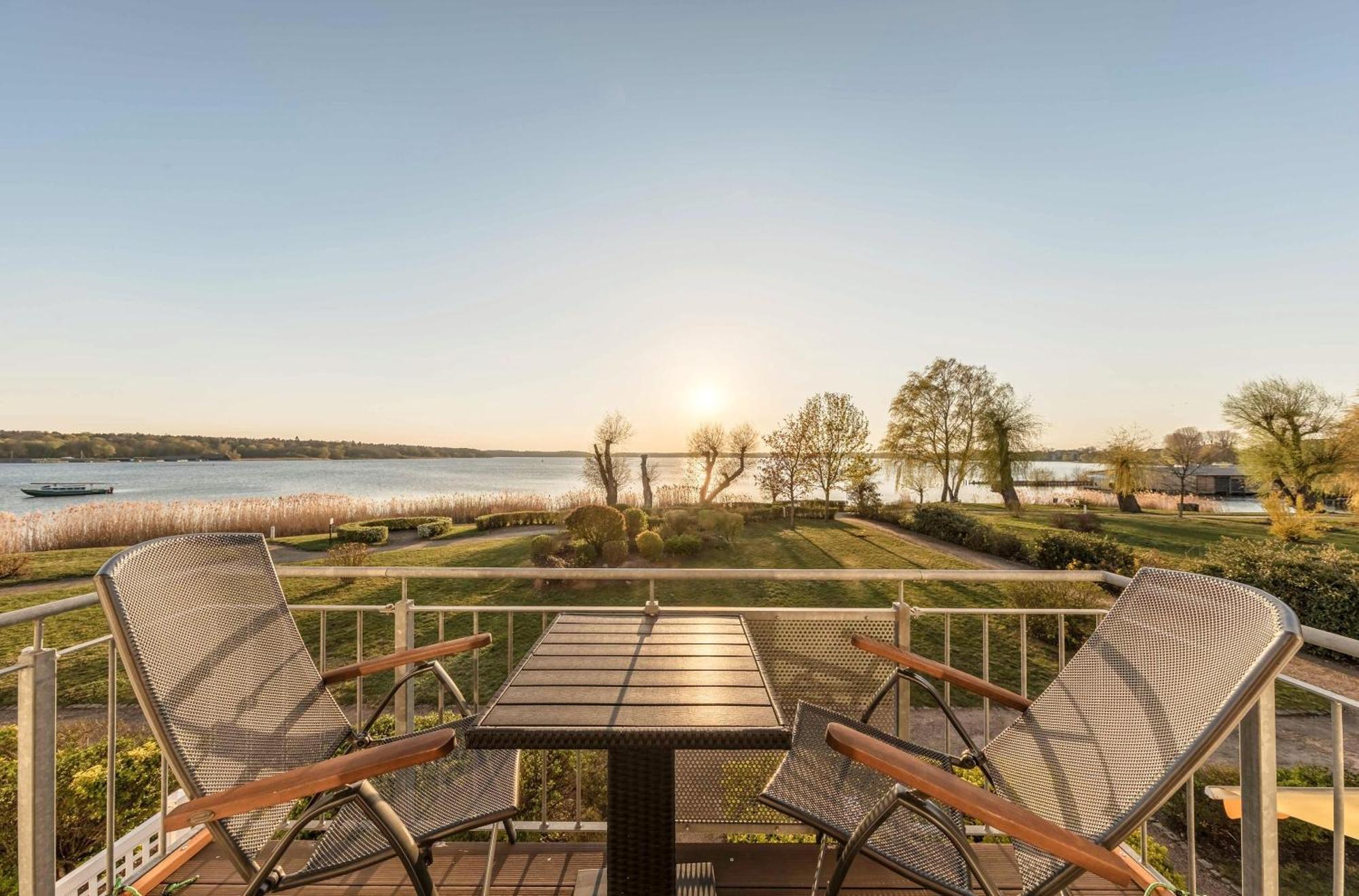 Apartamento Residenz Am Seeufer Waren  Exterior foto
